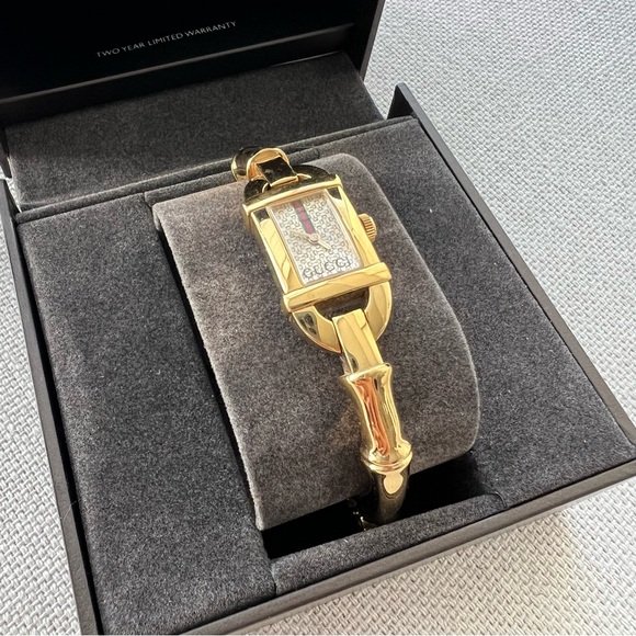 GUCCI Yellow Gold Bamboo Bangle Watch - Picture 7 of 16